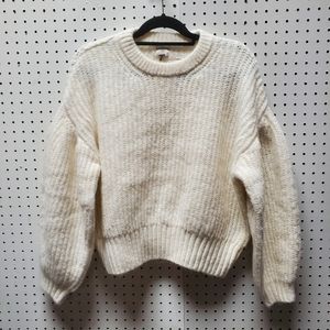 a new day Puffy Sleeve Sweater NWT Small